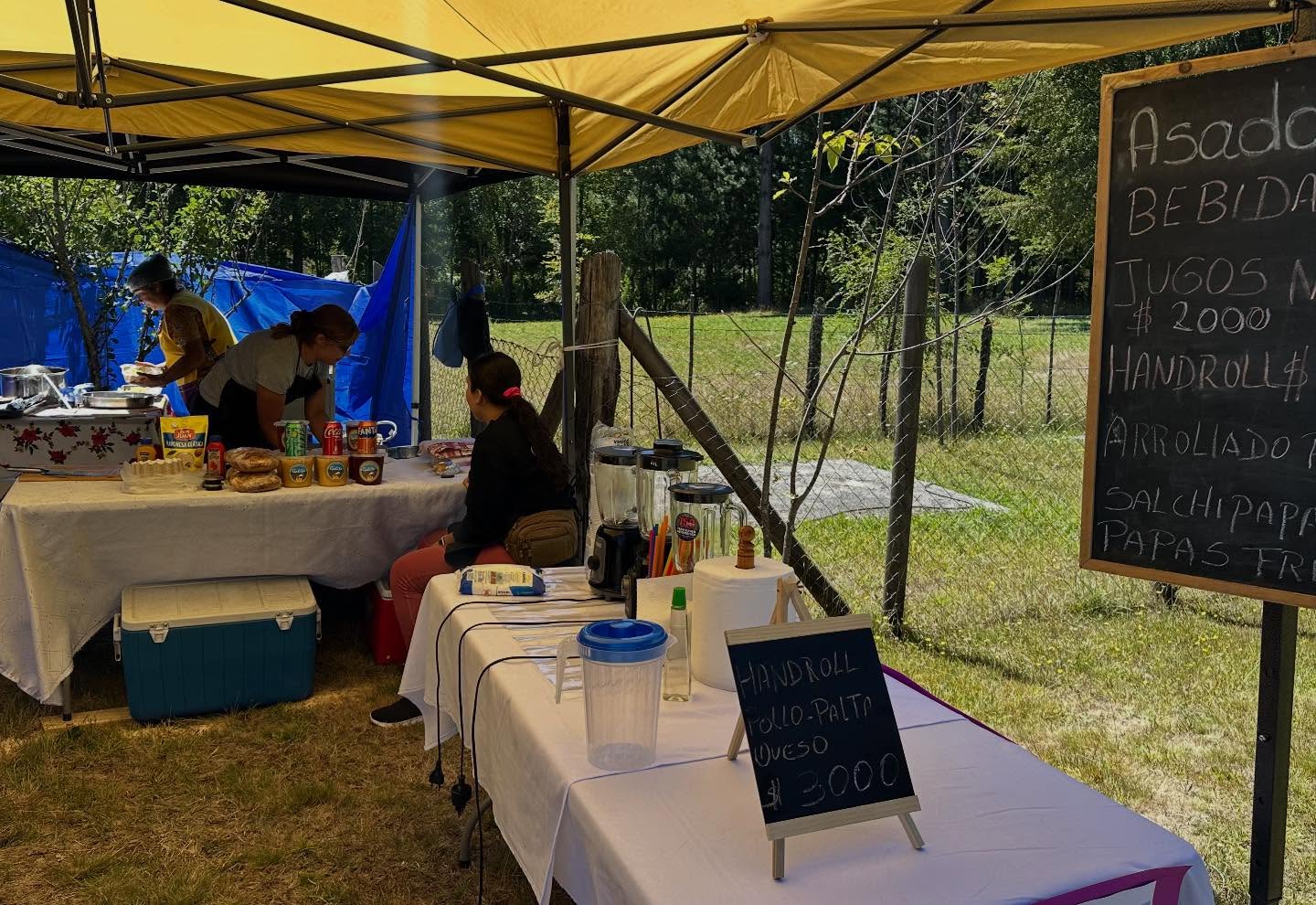 Inauguración de la Feria Costumbrista de Mujeres Emprendedoras