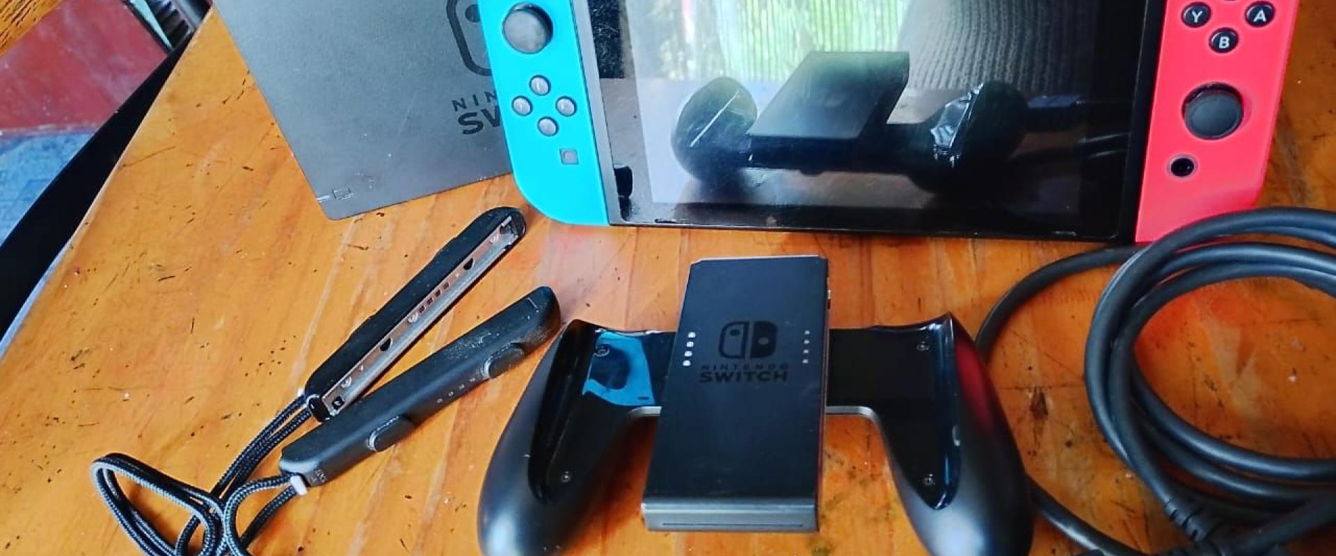 Nintendo Switch con accesorios