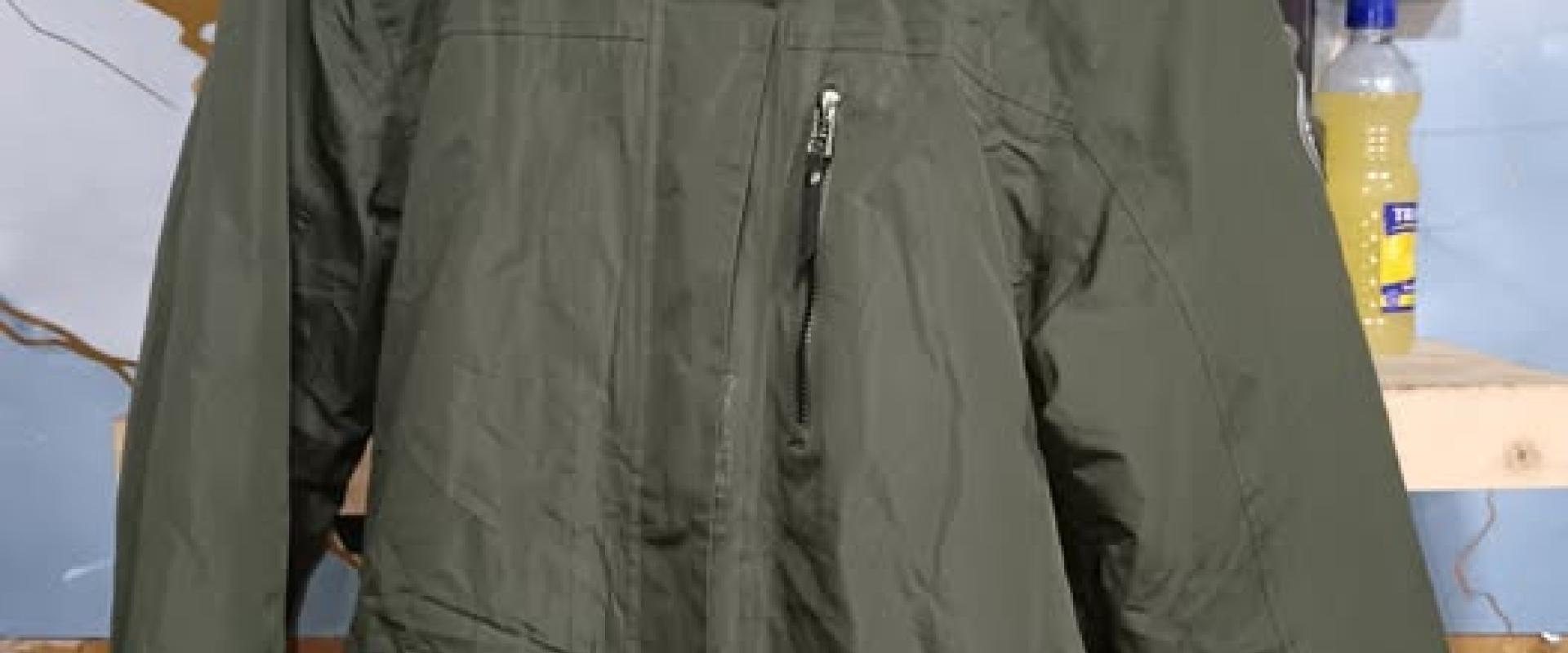 Chaqueta verde talla L