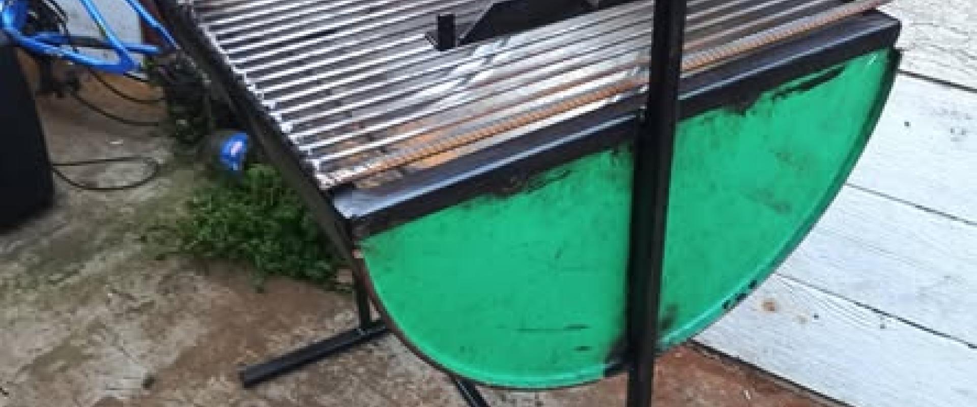 Pancho con parrilla, Galletero Stanley 4.5L y Extensión 20m