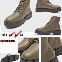 Botas y Botines Blancos - Últimas Unidades