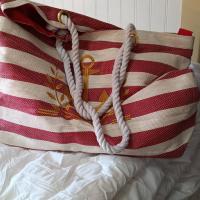 Bolsos y loncheras A&A Boutique