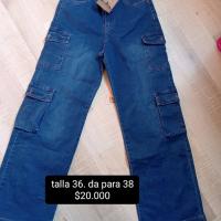 Jeans elasticados tiro alto push up talla 36