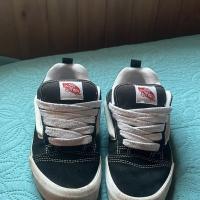 Vans Knu Skool talla 37