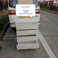 Muebles blancos (Alto 185, Ancho 50, Fondo 30)