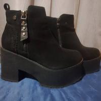 Botines número 37