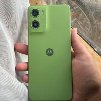 Celular Moto G06