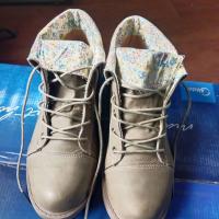 Zapatillas y zapatos de mujer y niños