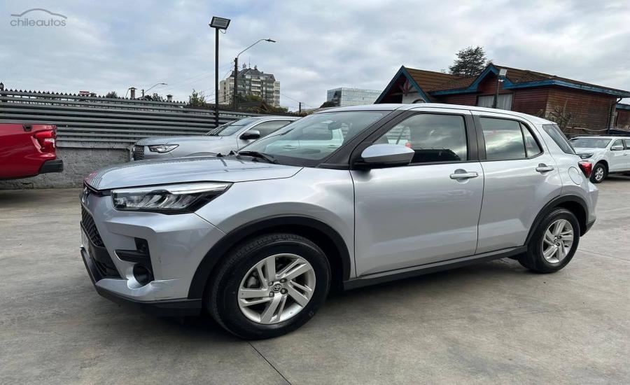 Toyota Raize 1.2 E CVT 2025