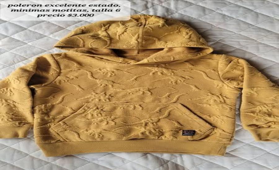 Polerón Infantil Talla 6 en Excelente Estado