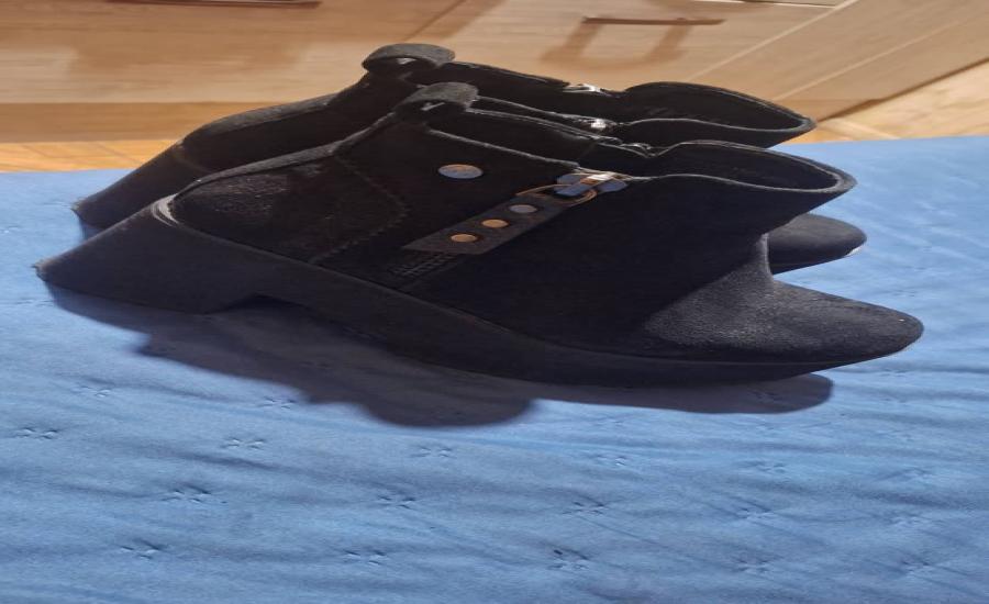 Botines número 37
