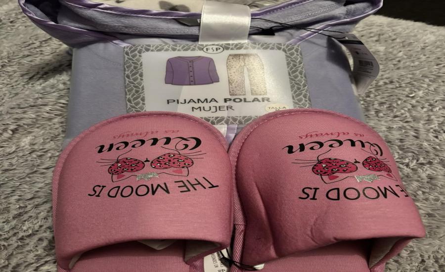 Pack pijama polar y pantuflas