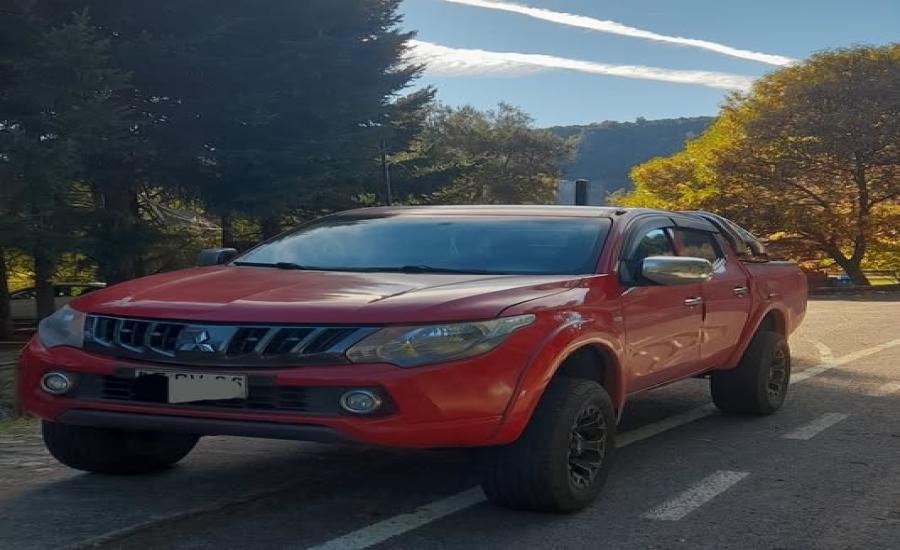 Camioneta Mitsubishi