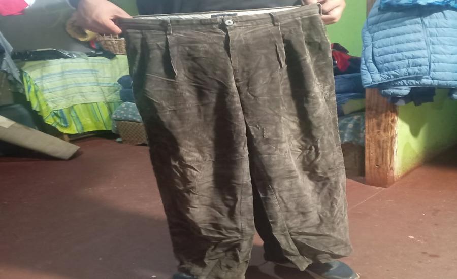Pantalon talla 42