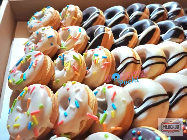 Pochi Donuts